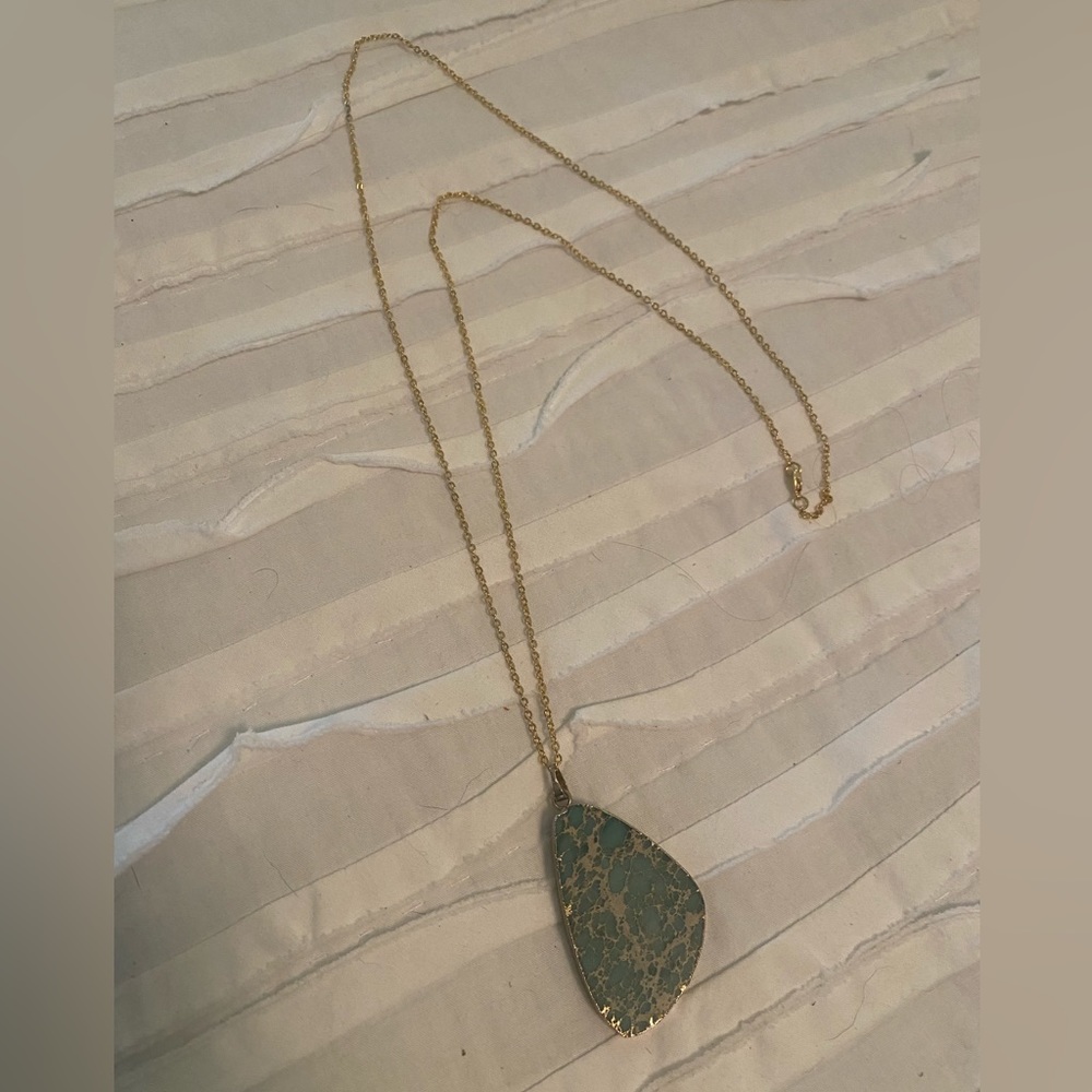 Green Marble Statement Necklace